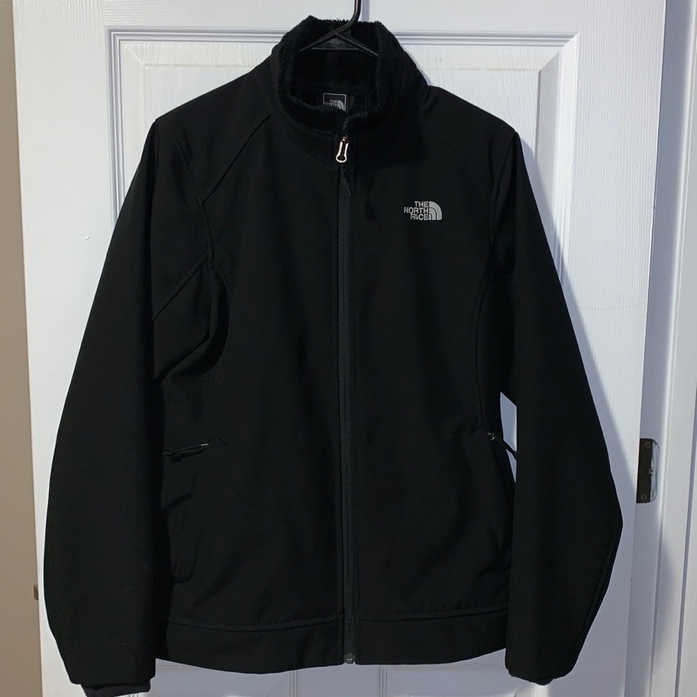 The North Face Women’s Apex Quester Jacket